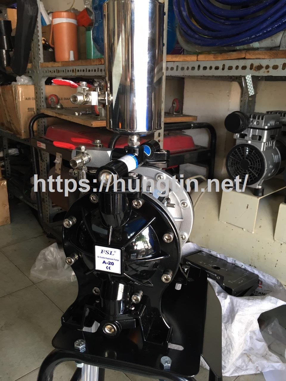 Máy bơm sơn màng Đài Loan A-20 giá tốt
